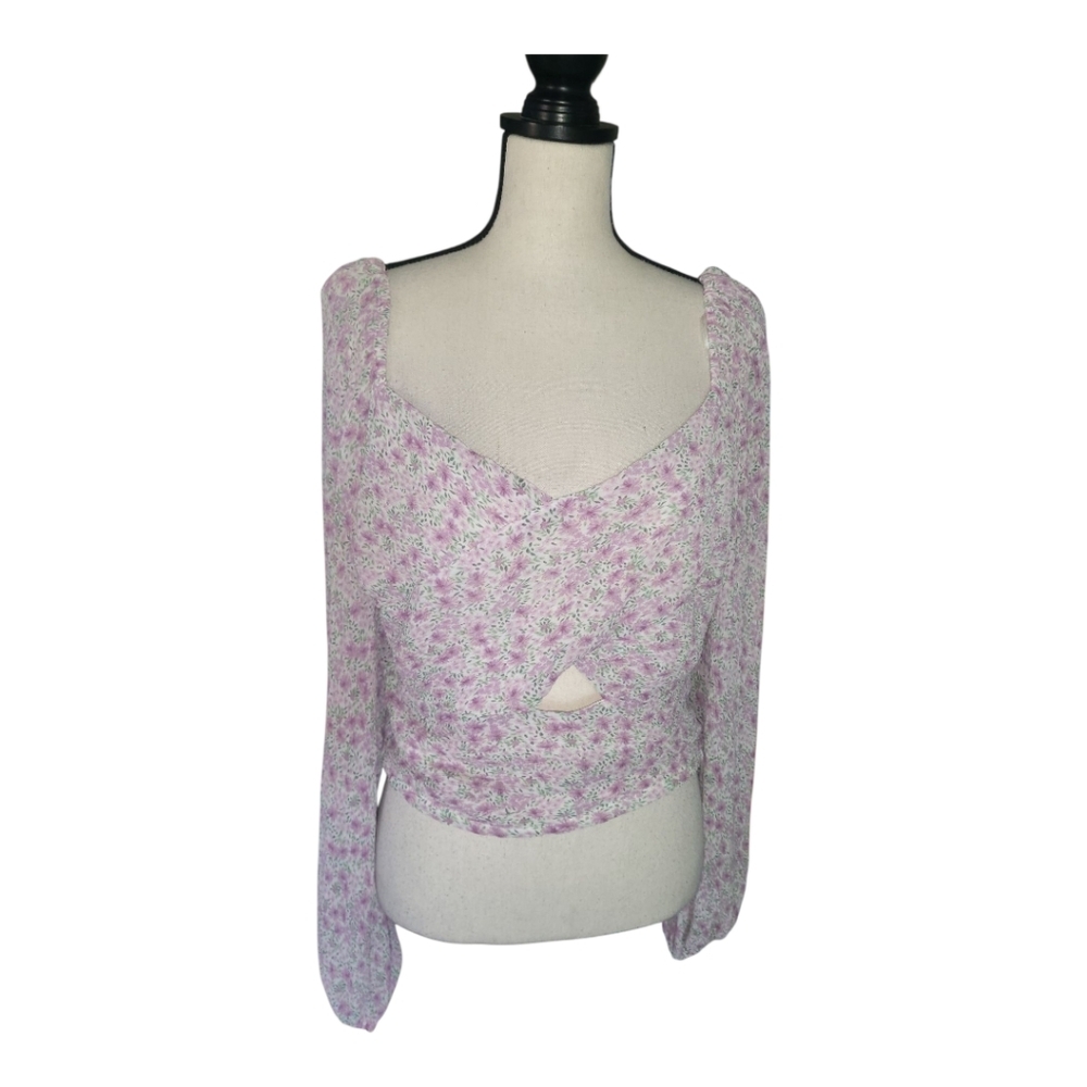 💕ASTR the Label Crinkle Front Wrap‎ Top Floral Print With Puff Sleeves New XL